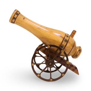 مدفع خشبي - Wooden cannon